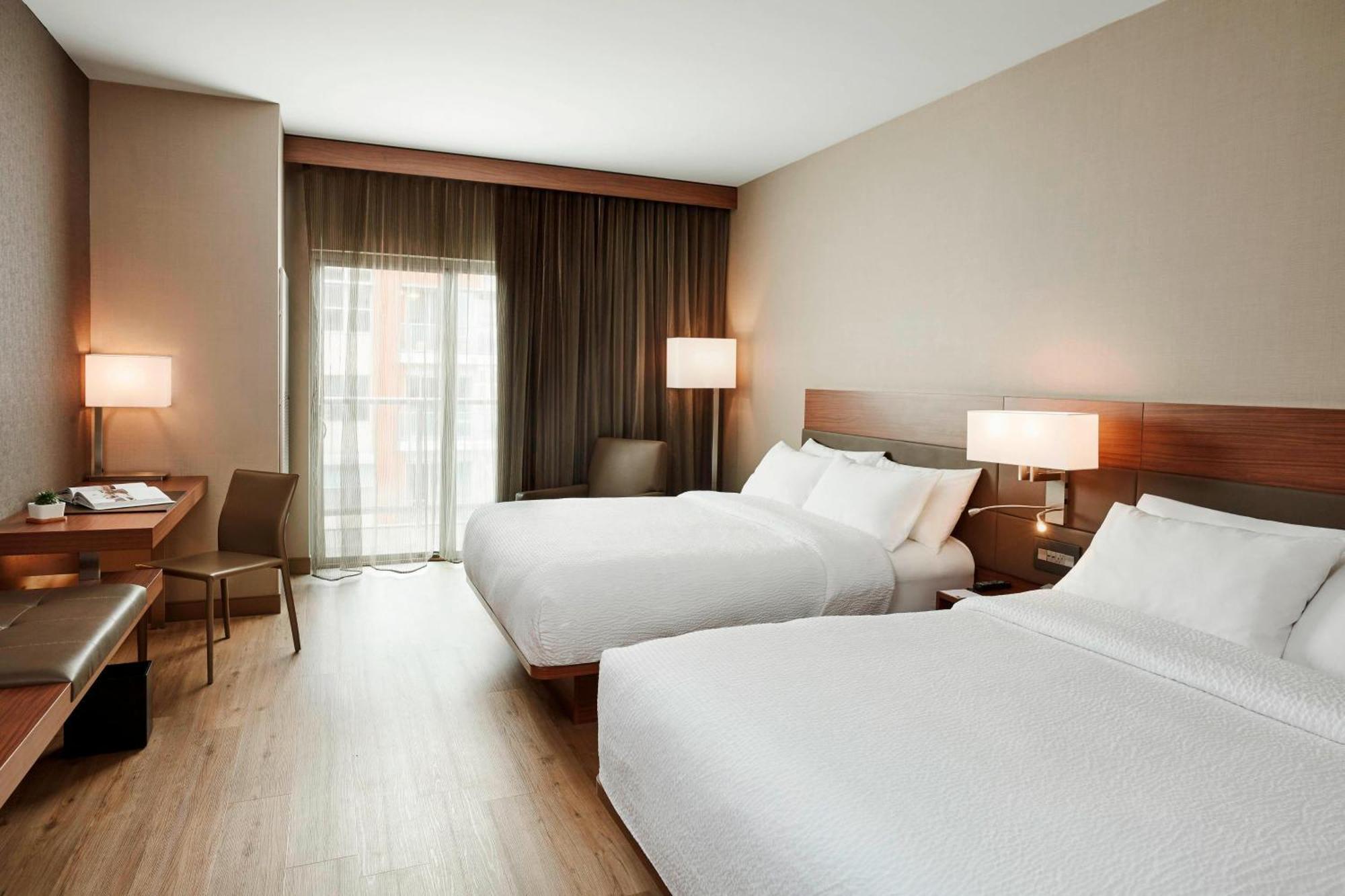 Ac Hotel By Marriott Cincinnati At The Banks Eksteriør bilde
