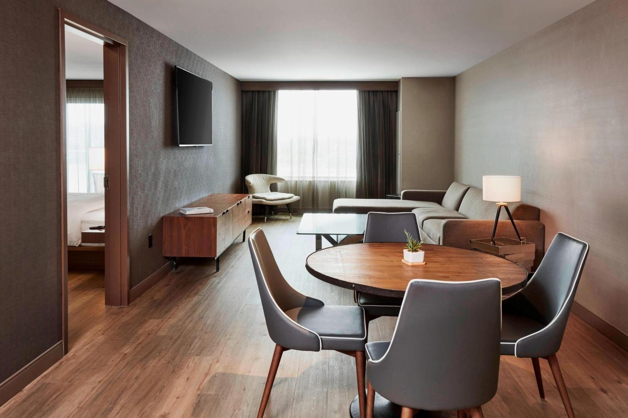 Ac Hotel By Marriott Cincinnati At The Banks Eksteriør bilde