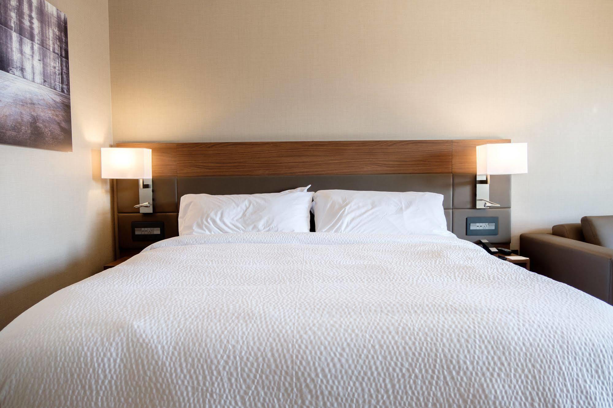 Ac Hotel By Marriott Cincinnati At The Banks Eksteriør bilde